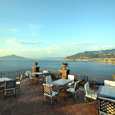 Hotel La Tonnarella Sorrento Luaran gambar