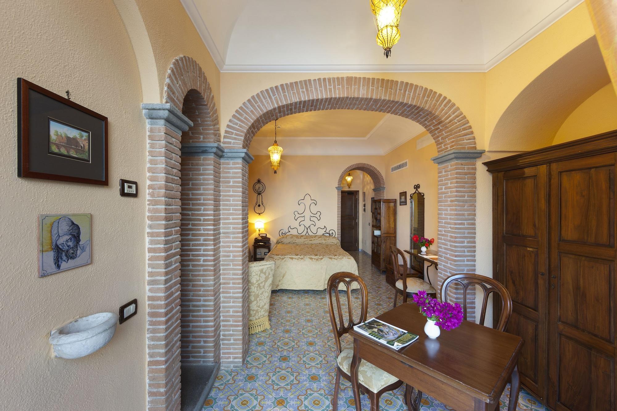 Hotel La Tonnarella Sorrento Luaran gambar