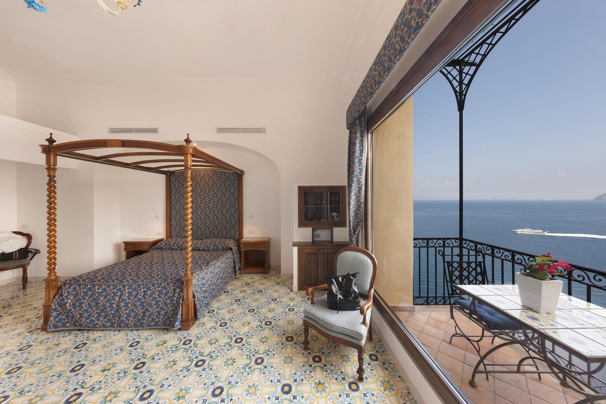 Hotel La Tonnarella Sorrento Luaran gambar