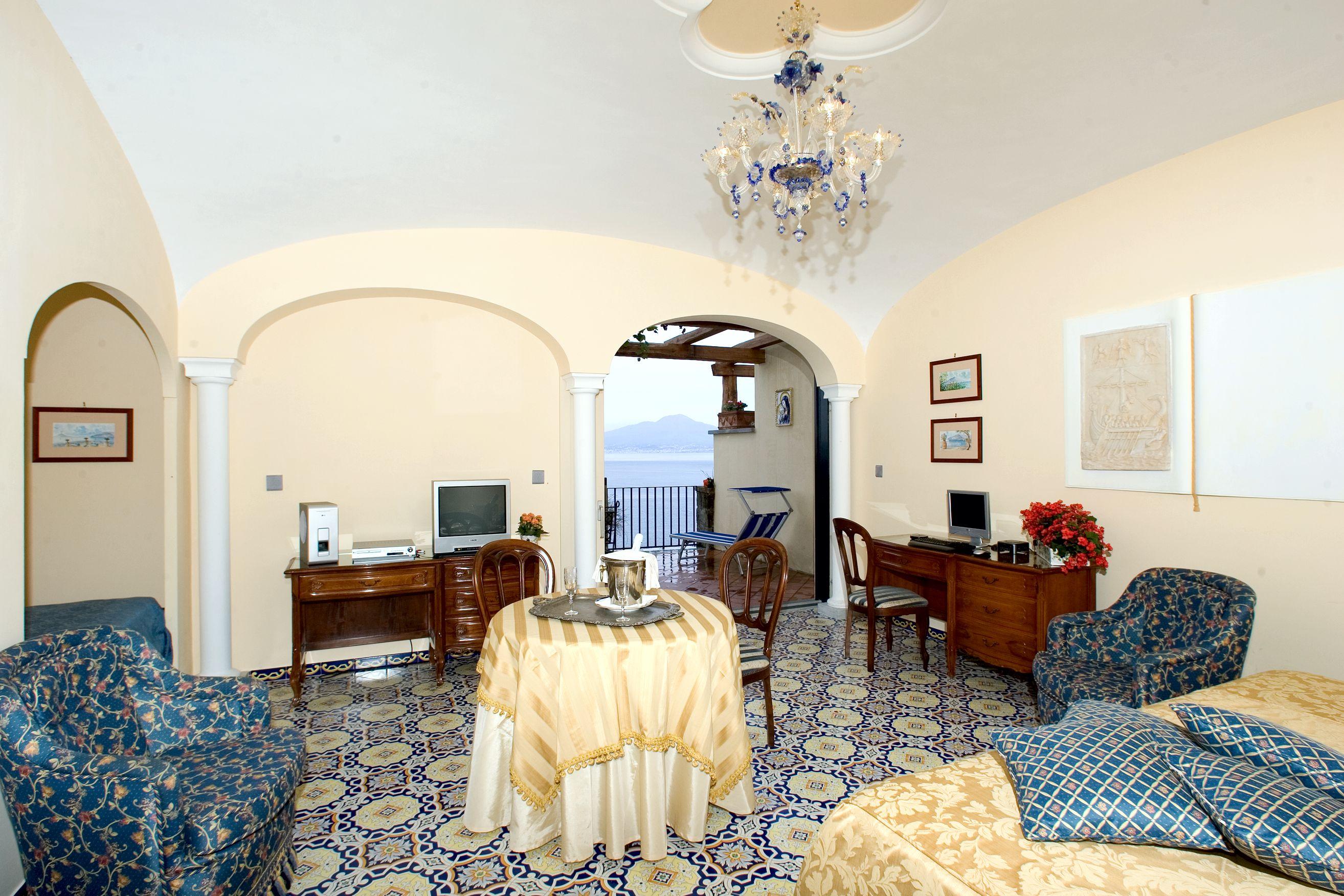 Hotel La Tonnarella Sorrento Bilik gambar