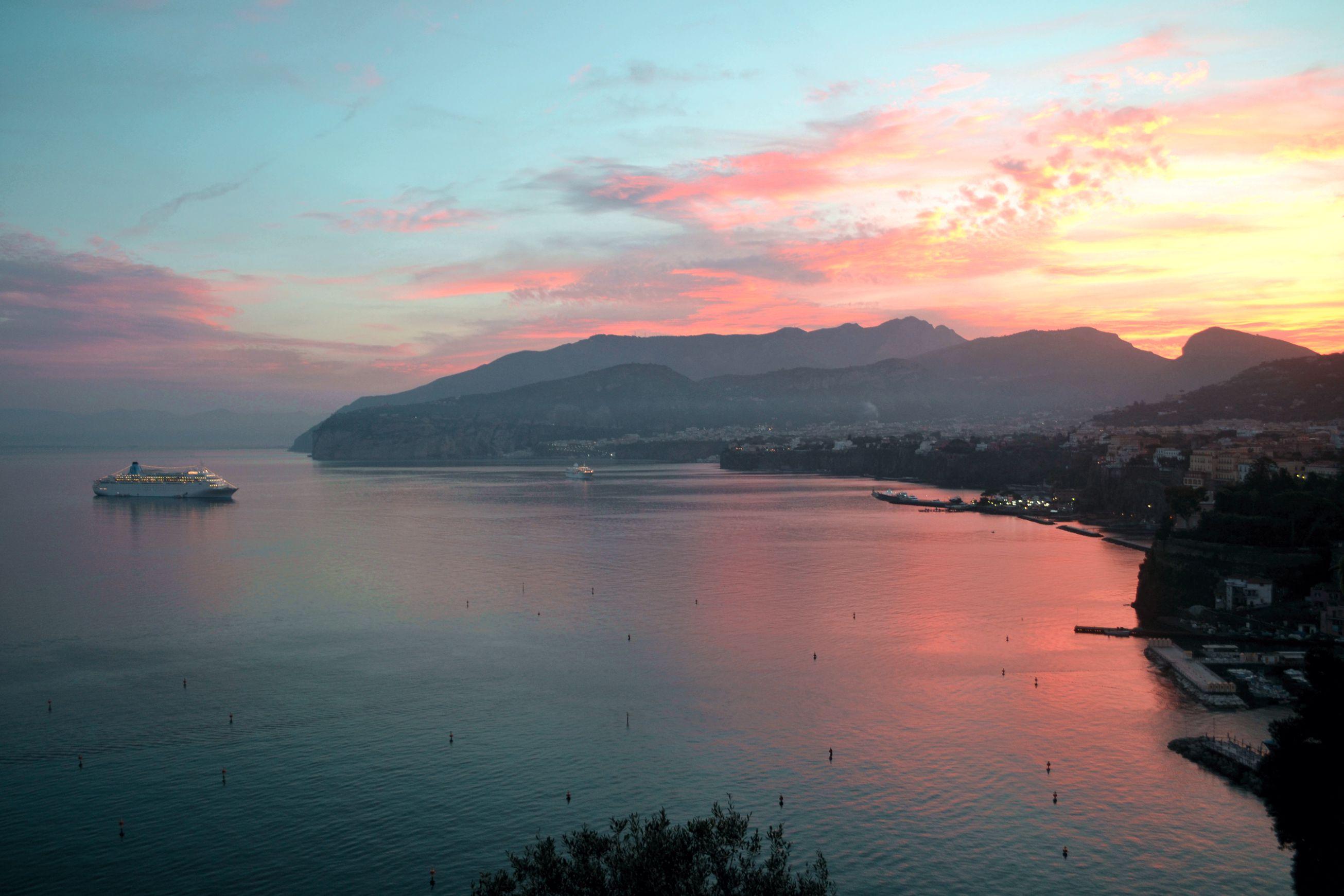 Hotel La Tonnarella Sorrento Luaran gambar