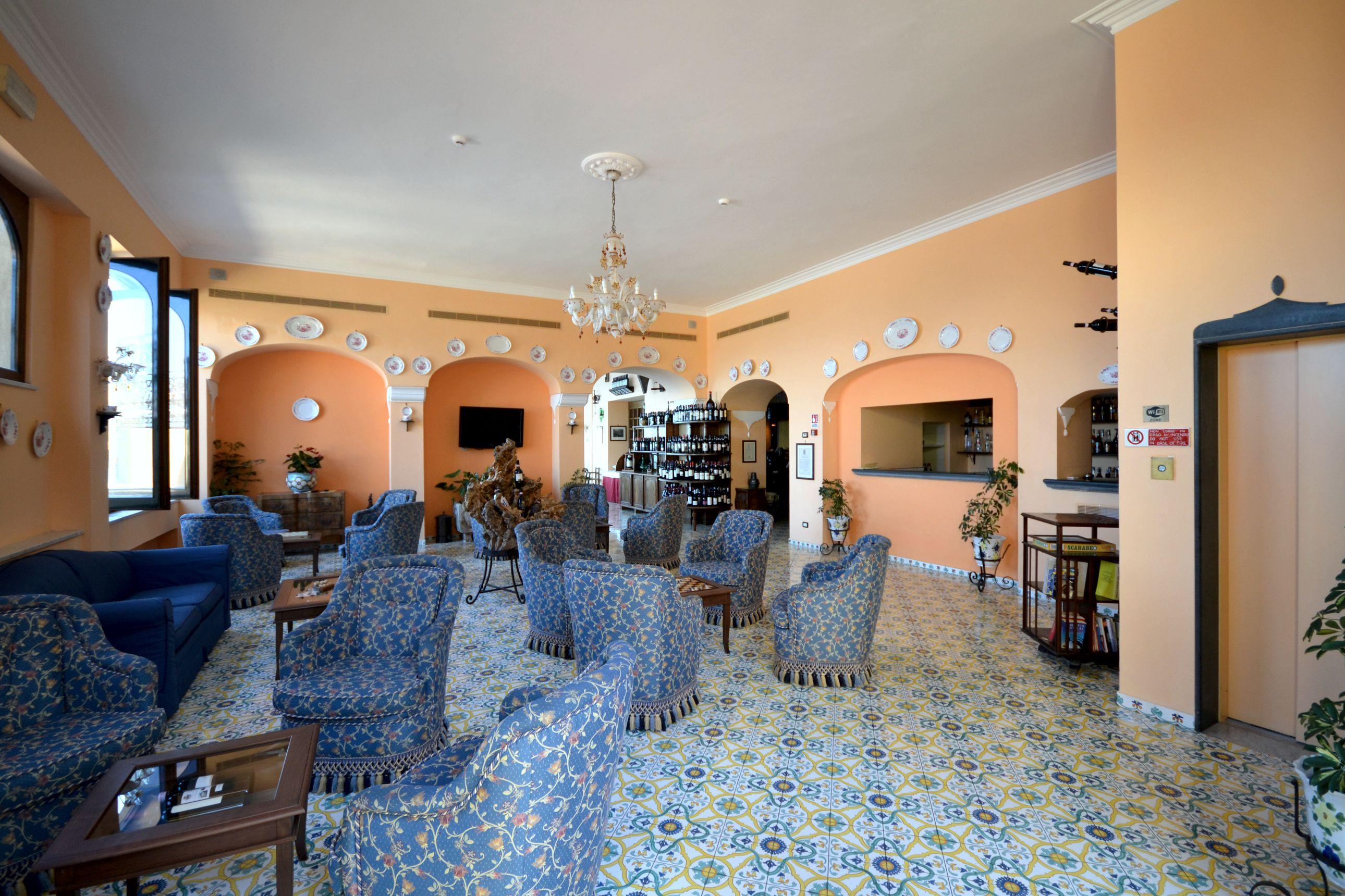 Hotel La Tonnarella Sorrento Luaran gambar