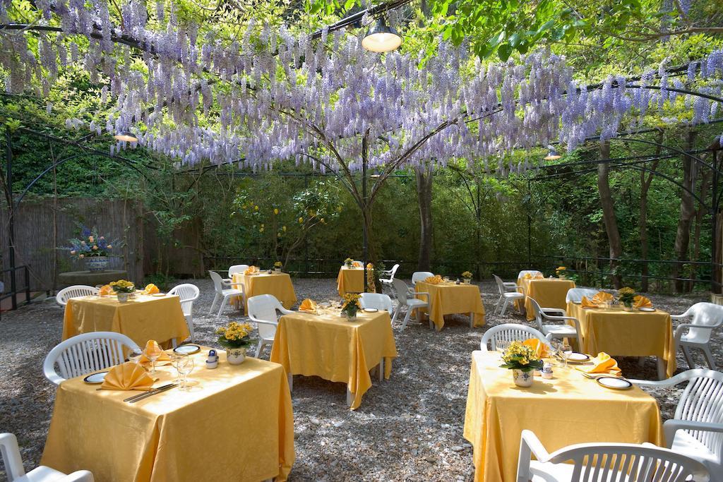 Hotel La Tonnarella Sorrento Luaran gambar