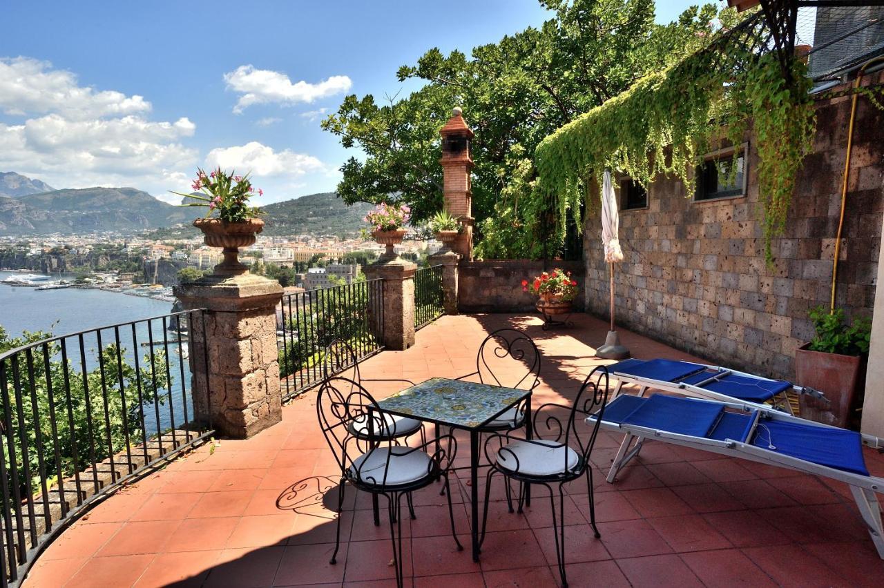 Hotel La Tonnarella Sorrento Luaran gambar