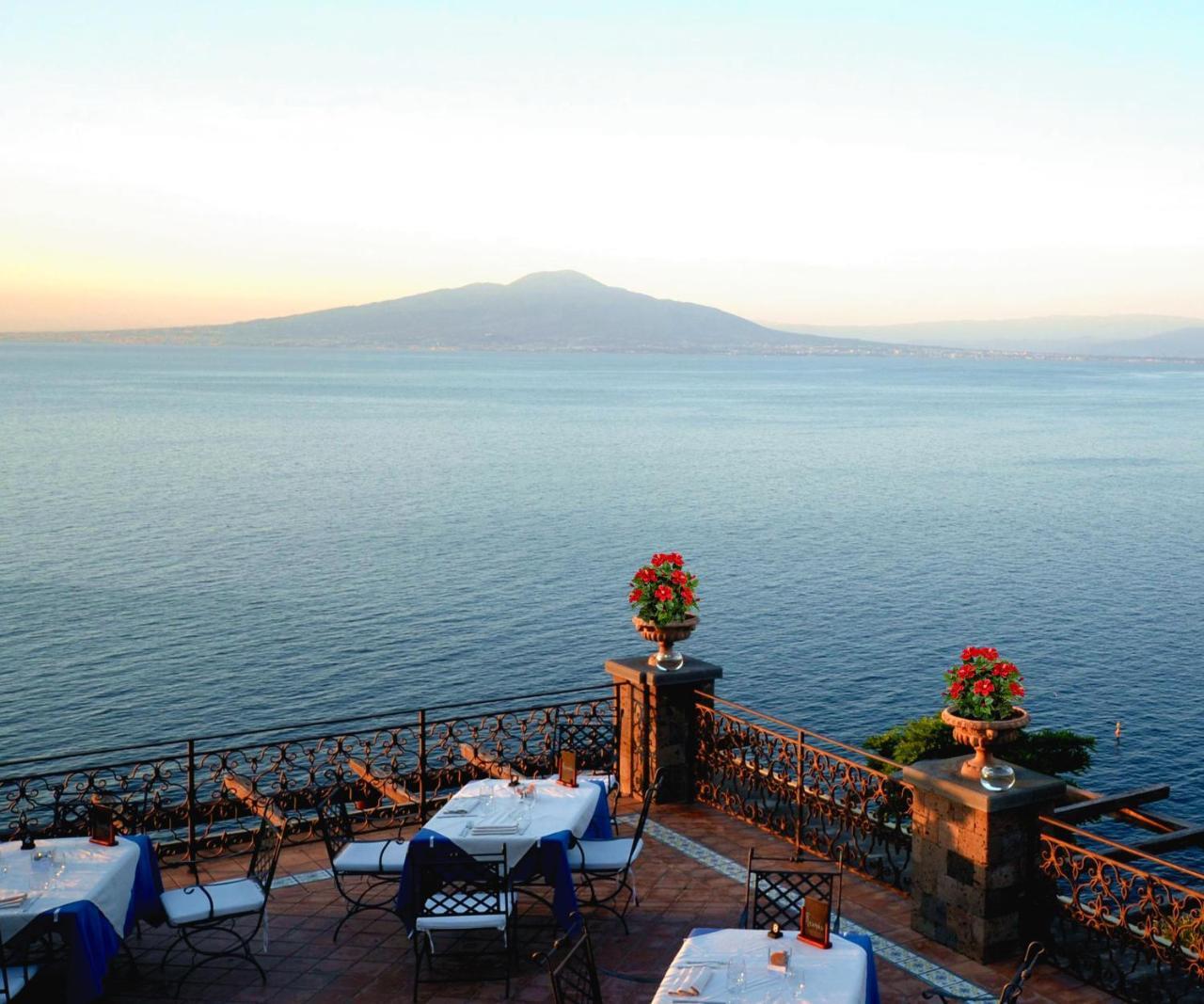 Hotel La Tonnarella Sorrento Luaran gambar
