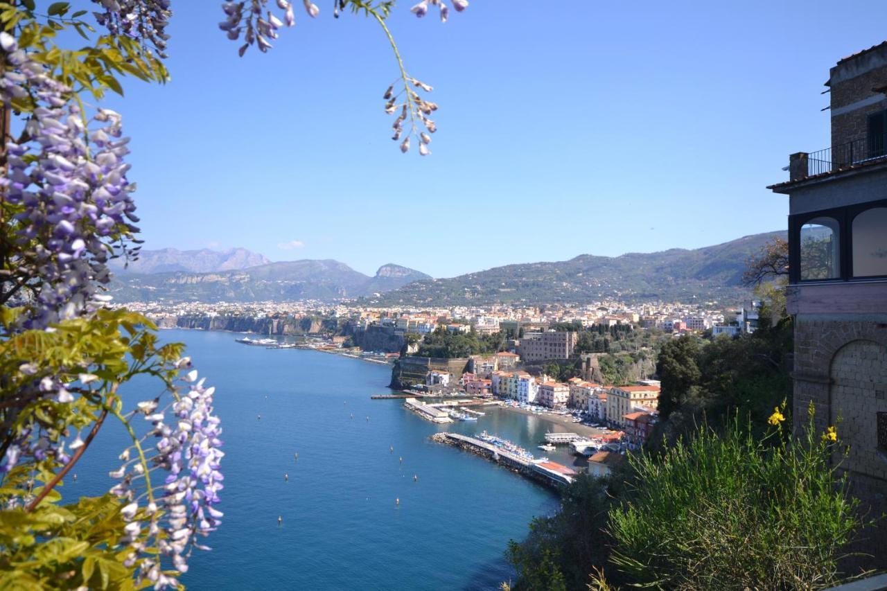 Hotel La Tonnarella Sorrento Luaran gambar